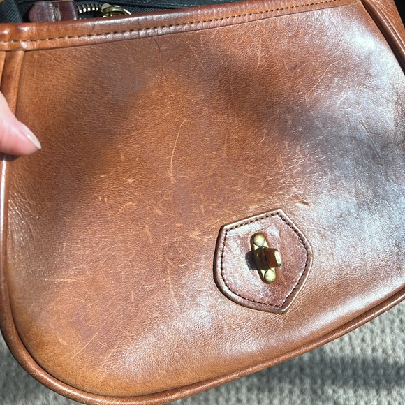 Brown Leather Crossbody Bag with Flap Closure - Picture 9 of 11